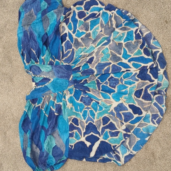 Ladies Top - Picture 7 of 8